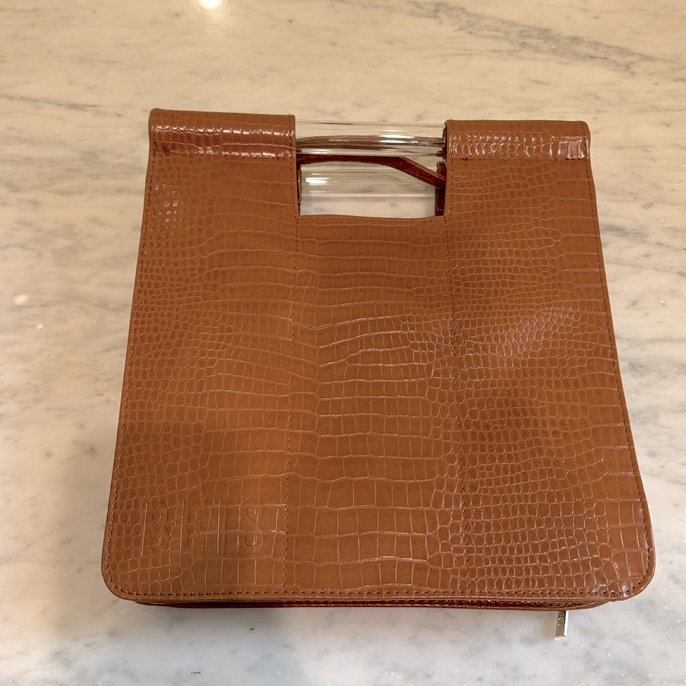 BEIS travel bag